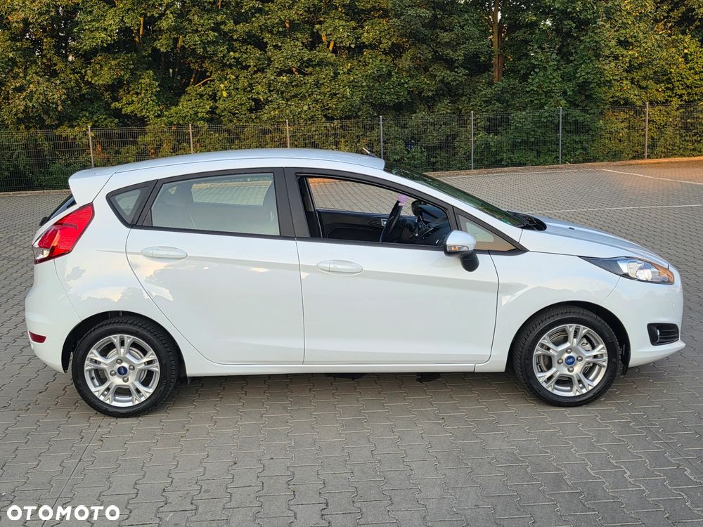Ford Fiesta 1.0 EcoBoost Start-Stop SYNC Edition - 27