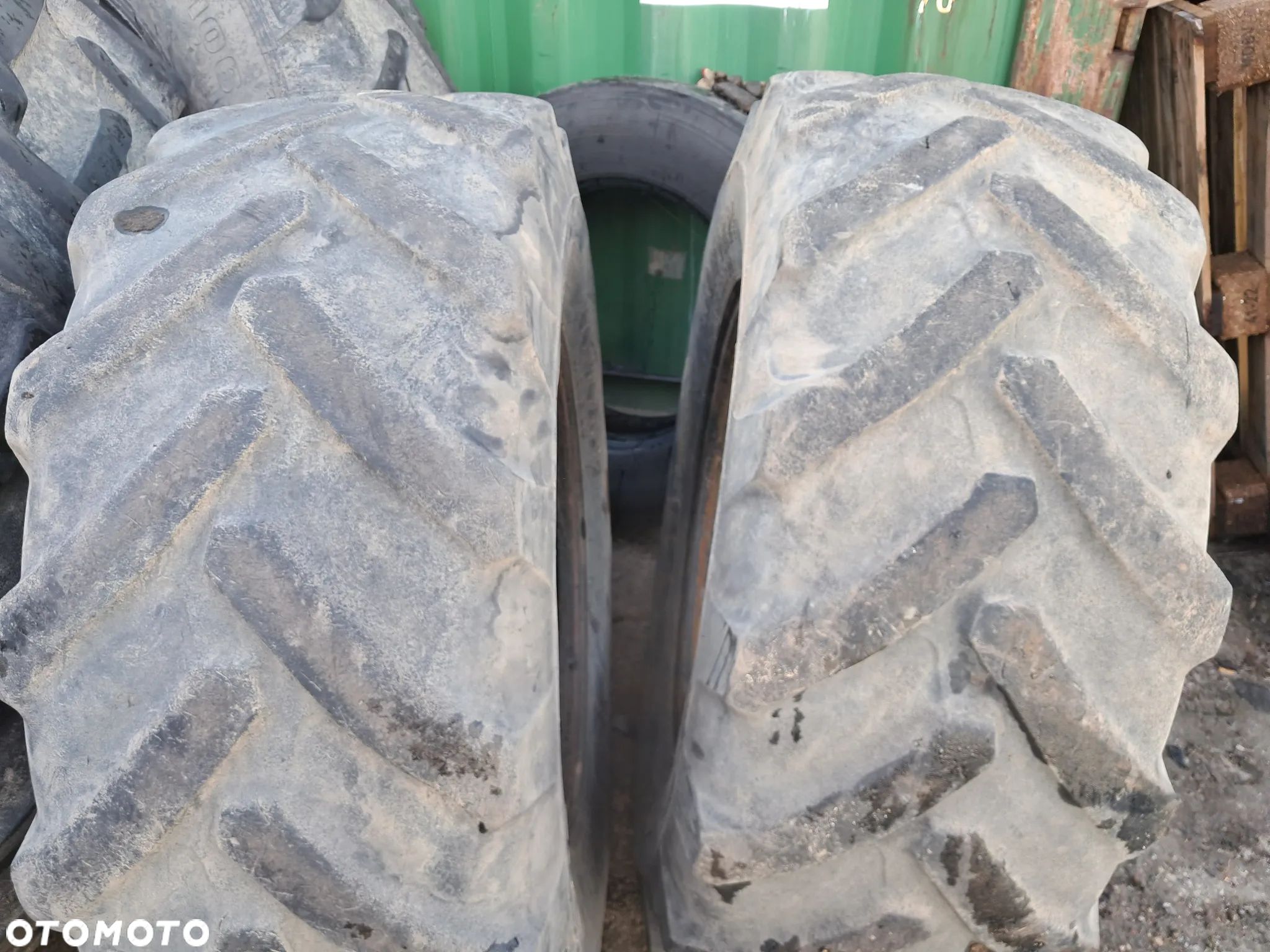 Opony do ładowarki 460/70r24 17,5r24 manitou - 1