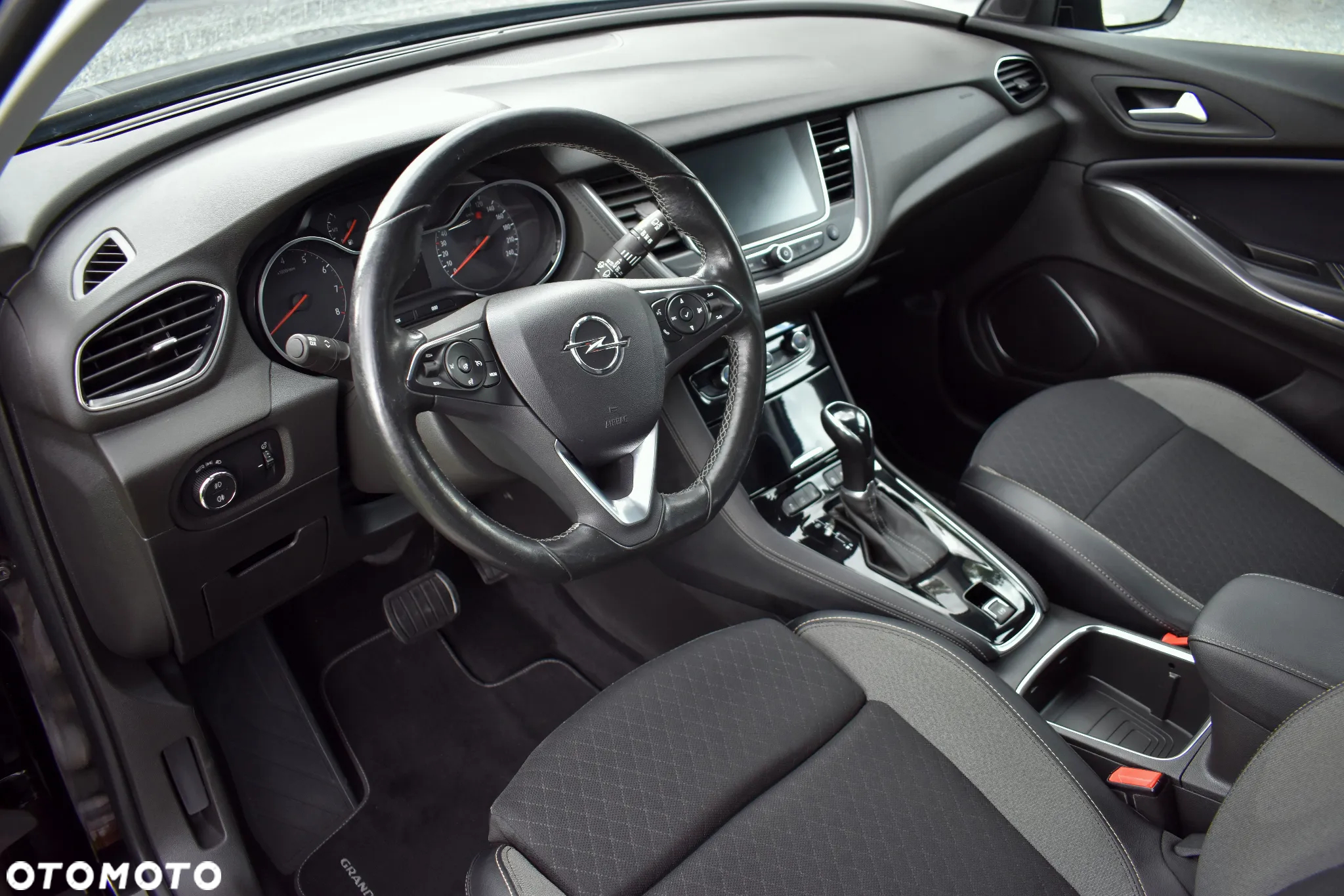 Opel Grandland X 1.5 D Start/Stop Automatik INNOVATION - 24