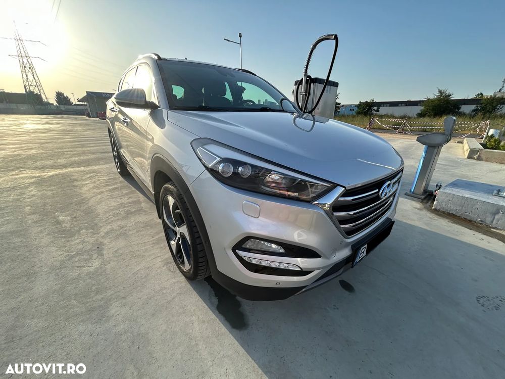 Hyundai Tucson 2.0 CRDI 4WD 6AT Luxury+ - 4
