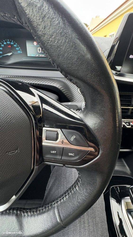 Peugeot e-208 50 kWh Allure - 23