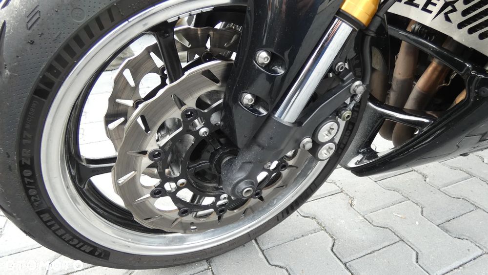 Yamaha FZ - 15