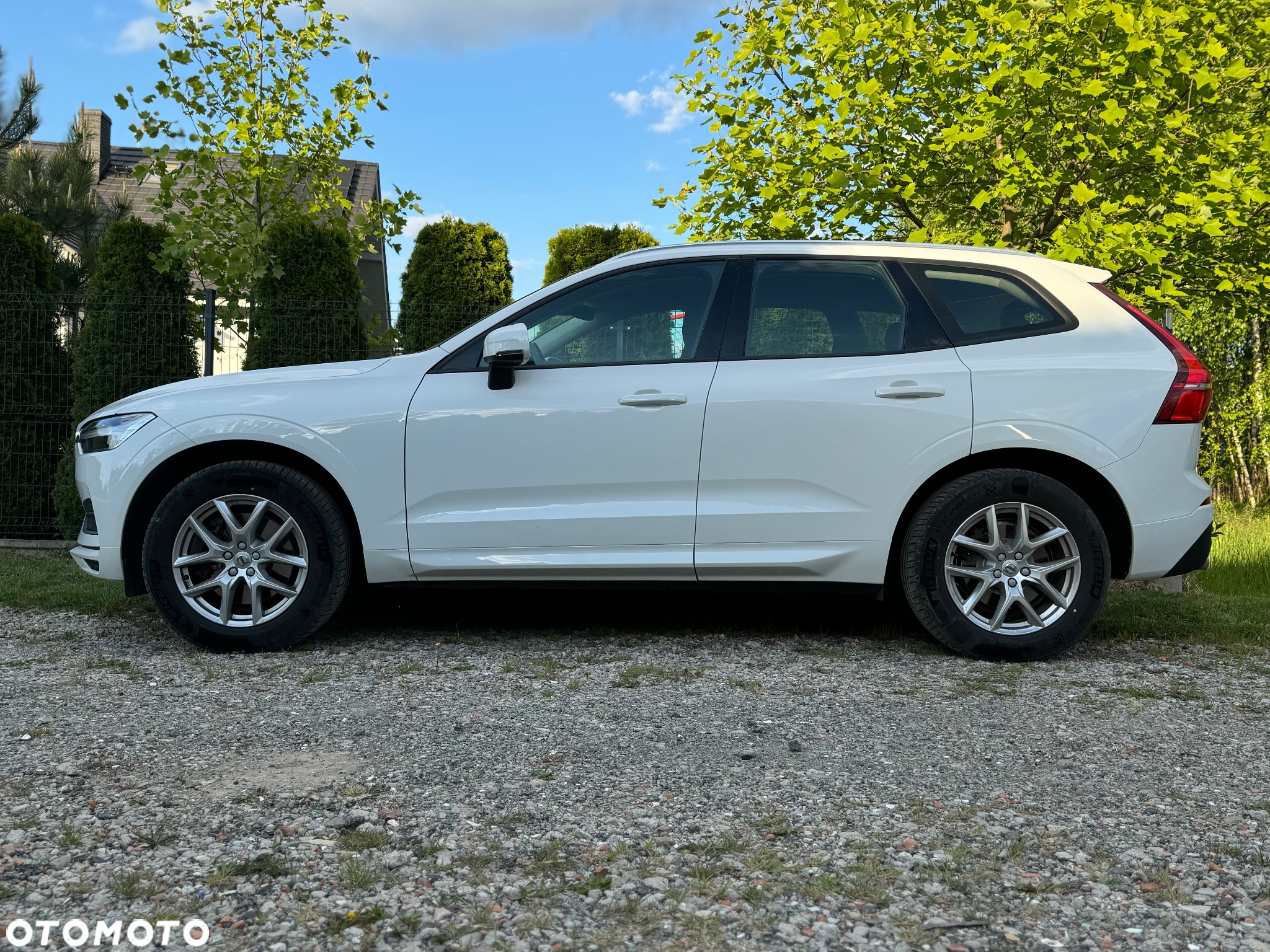 Volvo XC 60 B4 B Momentum - 2