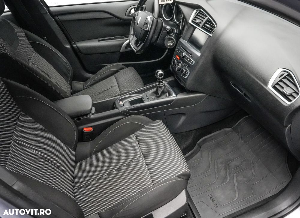 Citroën DS4 1.6 e-HDI Airdream BVM6 So Chic - 12