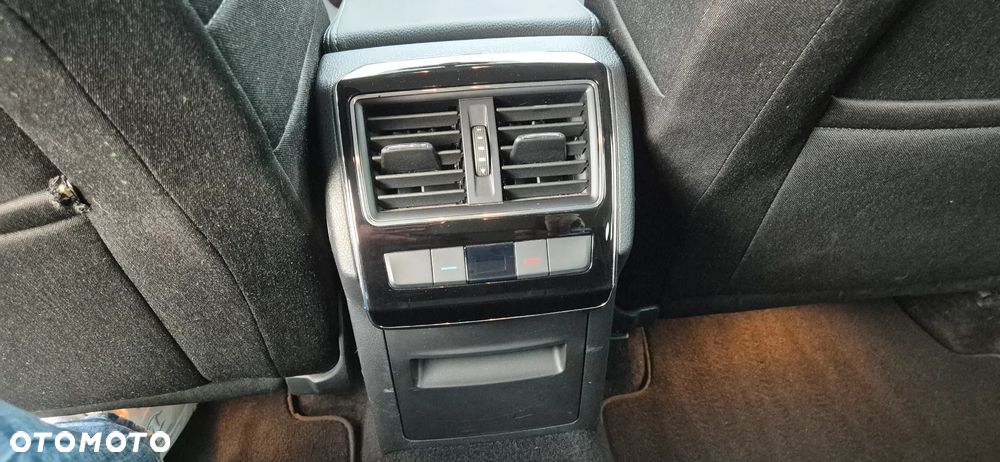 Skoda Superb 1.5 TSI ACT Style - 10