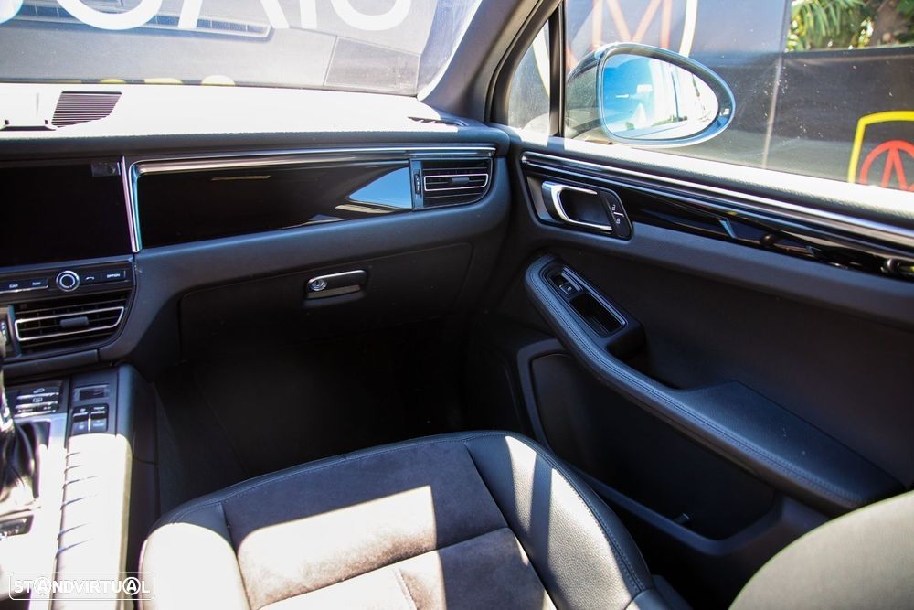 Porsche Macan S - 34