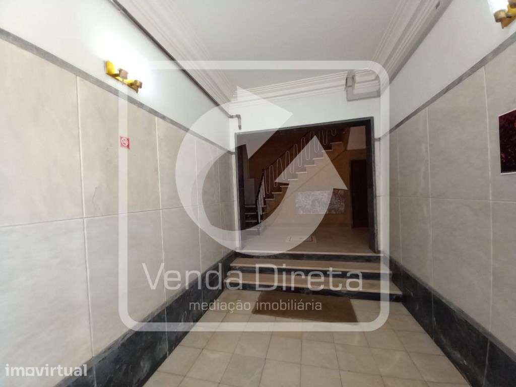 Apartamento T4 remodelado no Laranjeiro - Grande imagem: 5/30