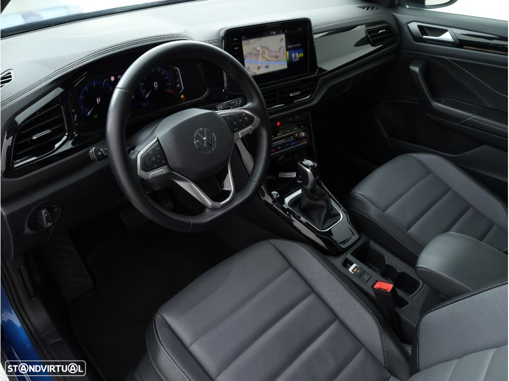 VW T-Roc 1.5 TSI Black Style DSG - 13