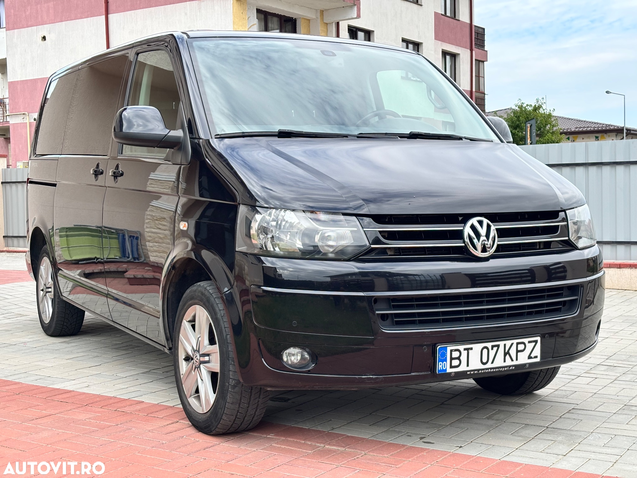 Volkswagen Multivan - 3