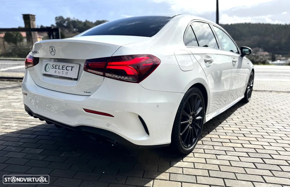 Mercedes-Benz A 250 e 8G-DCT Edition AMG Line - 19