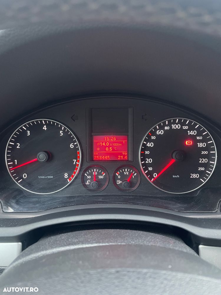 Volkswagen Scirocco - 3