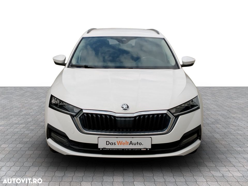 Skoda Octavia 2.0 TDI DSG Ambition - 3