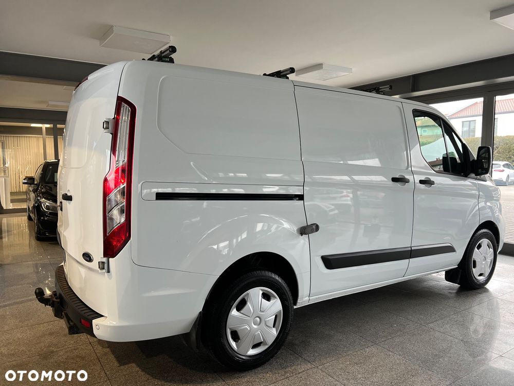 Ford Transit Custom - 17