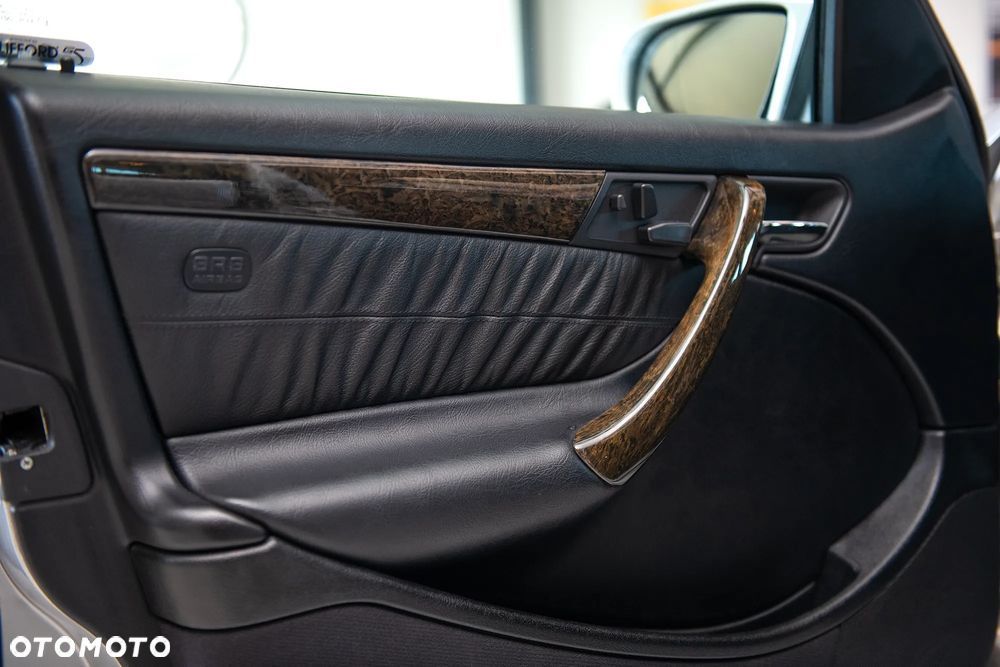 Mercedes-Benz Klasa C 43 AMG - 29