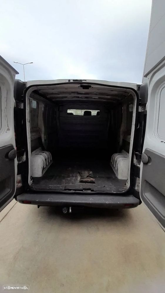 Opel Vivaro - 5