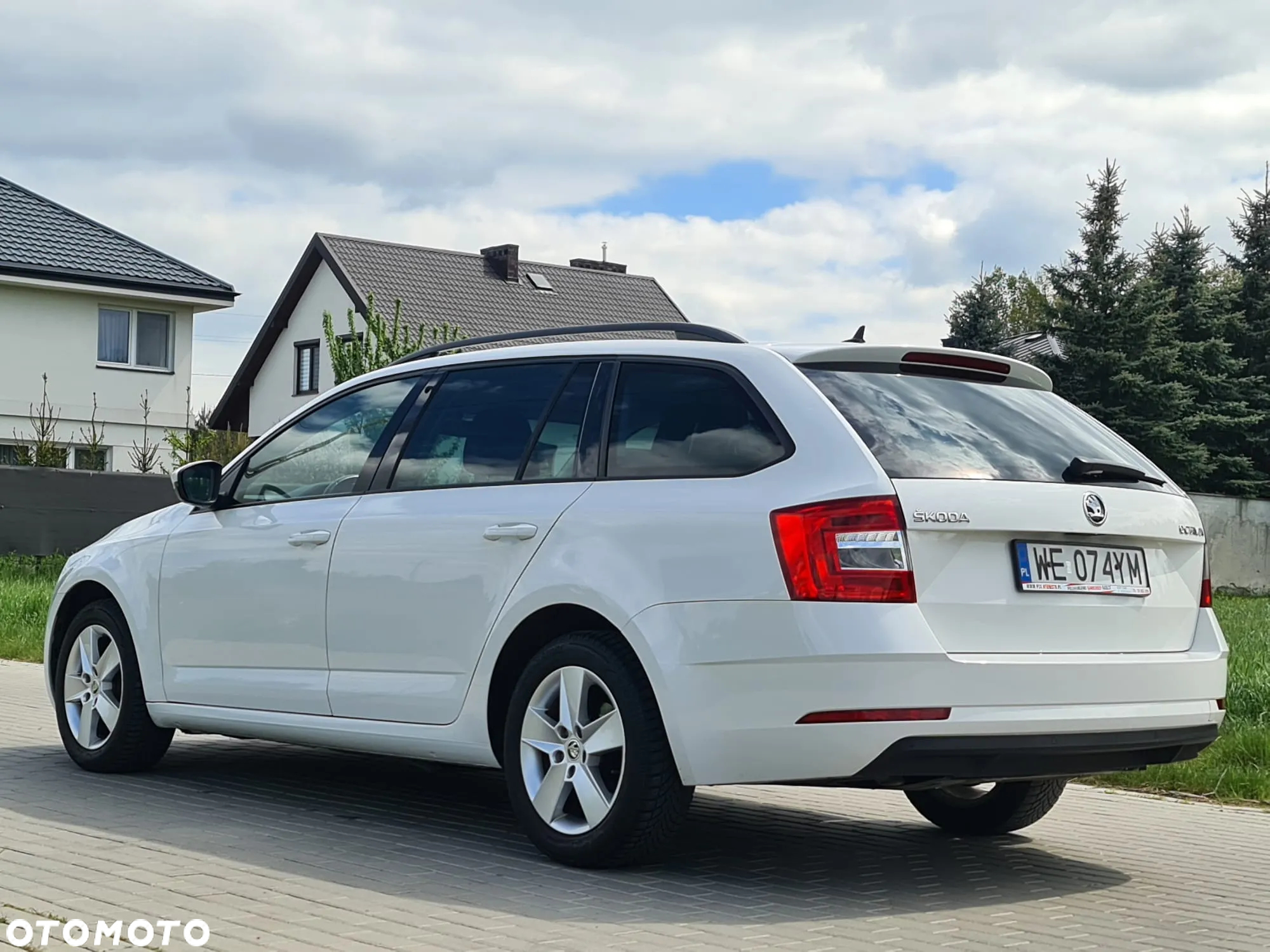 Skoda Octavia 1.6 TDI Ambition - 16