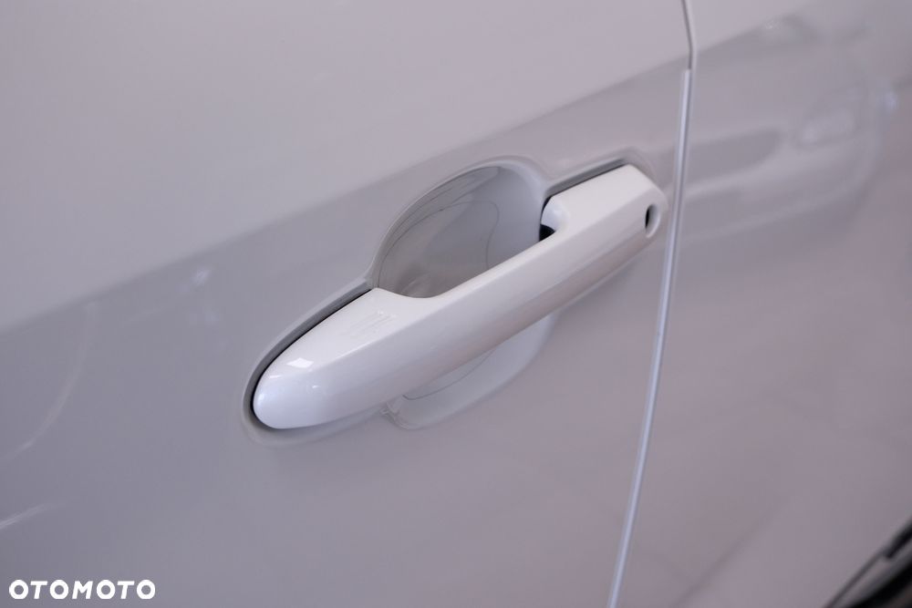 Toyota RAV4 - 19