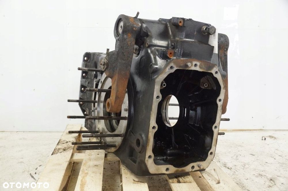 OBUDOWA TRAKTOR NEW HOLLAND T7.185 T7 2013 - 2
