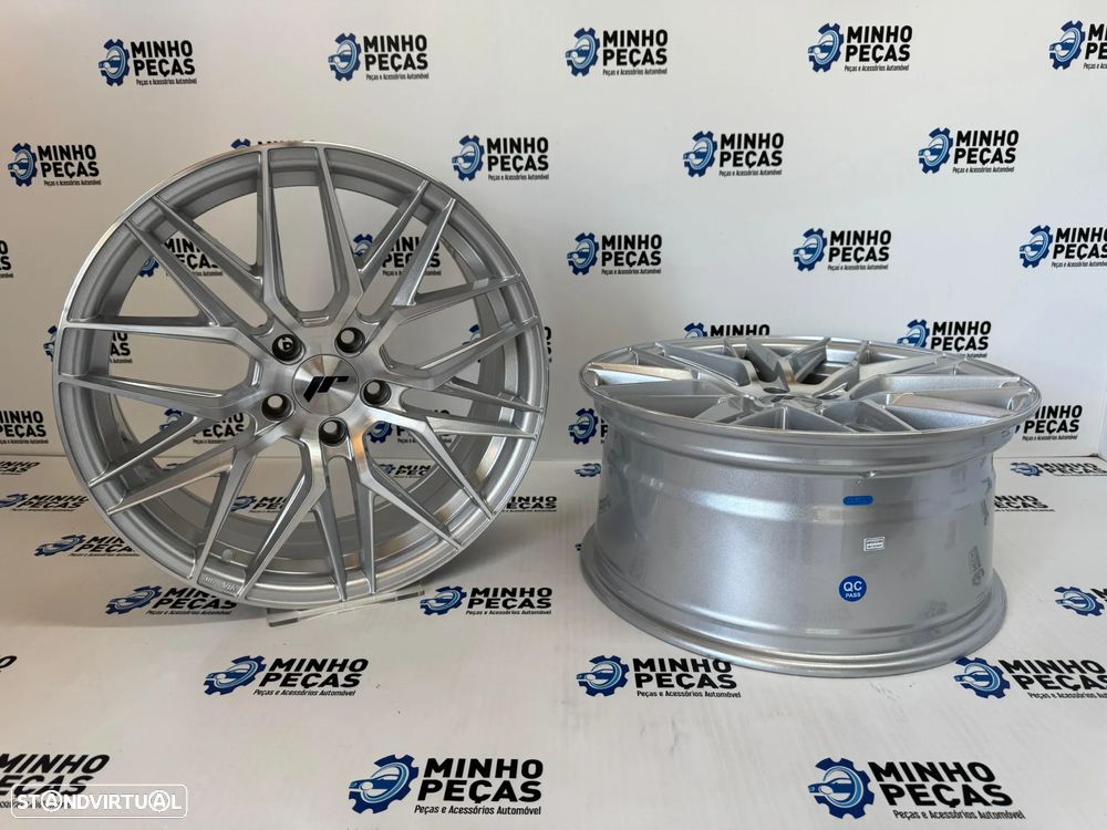 Jantes Japan Racing (JR28) em 18 (5x112) Silver Machined - 4