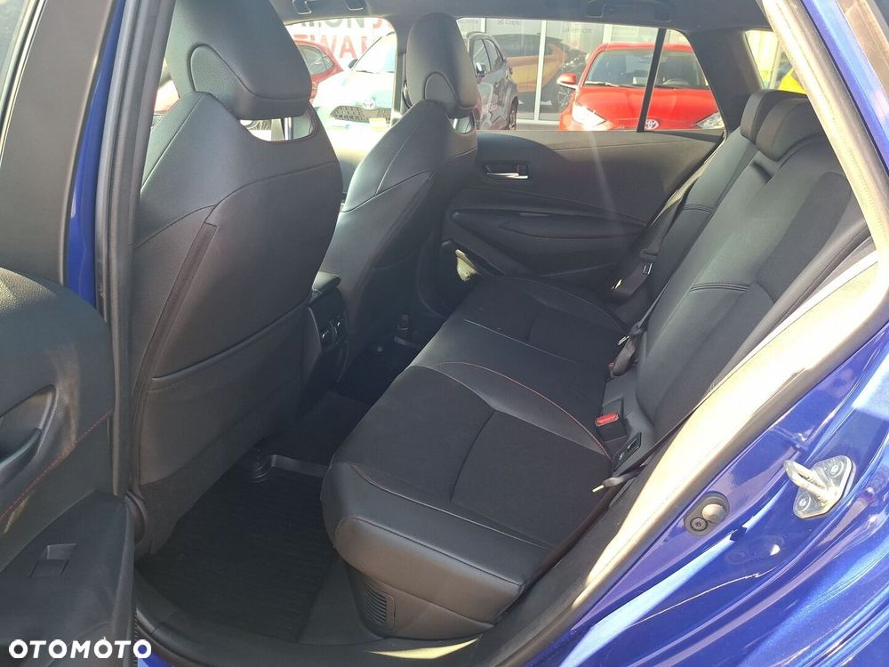Toyota Corolla 2.0 Hybrid GR Sport Dynamic - 14