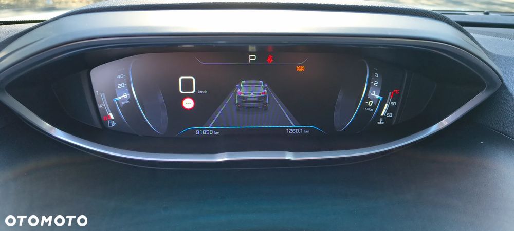 Peugeot 3008 1.2 PureTech Allure S&S EAT6 - 11