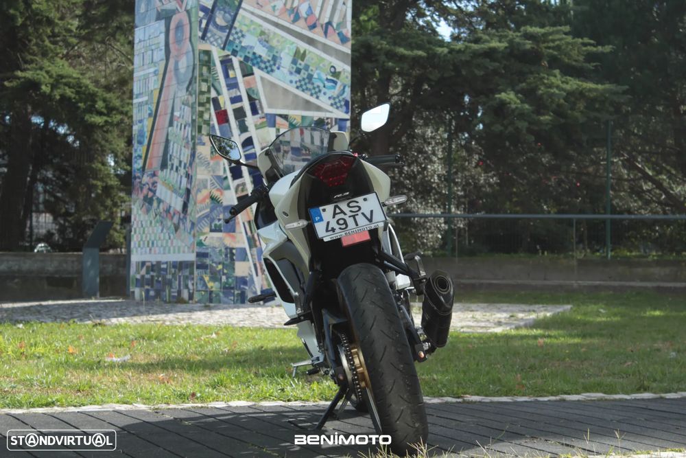 Yamaha R 3 Edição Especial 60º Aniversário - 3