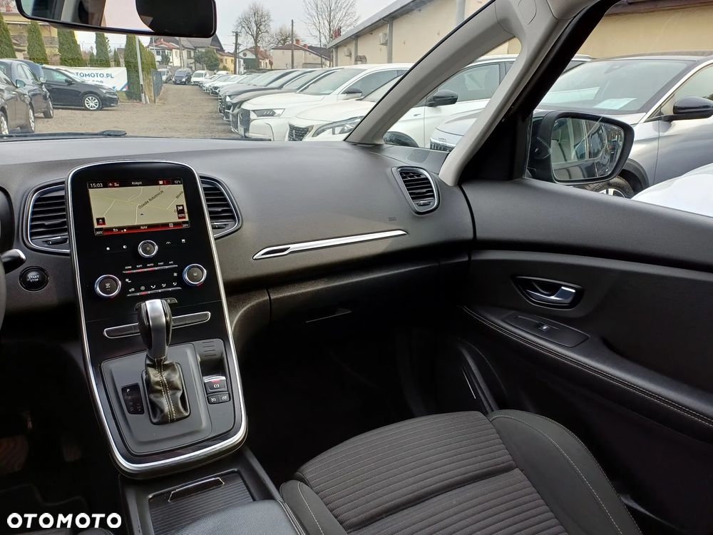 Renault Scenic - 22