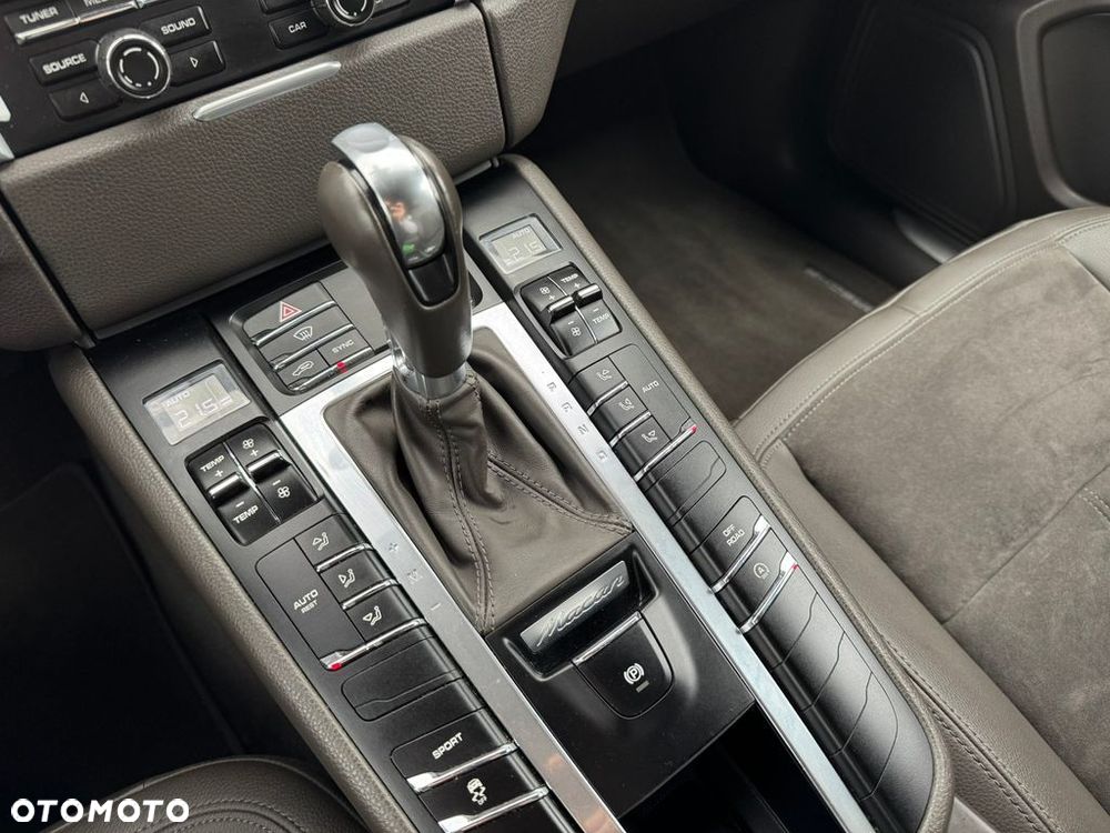 Porsche Macan S PDK - 12