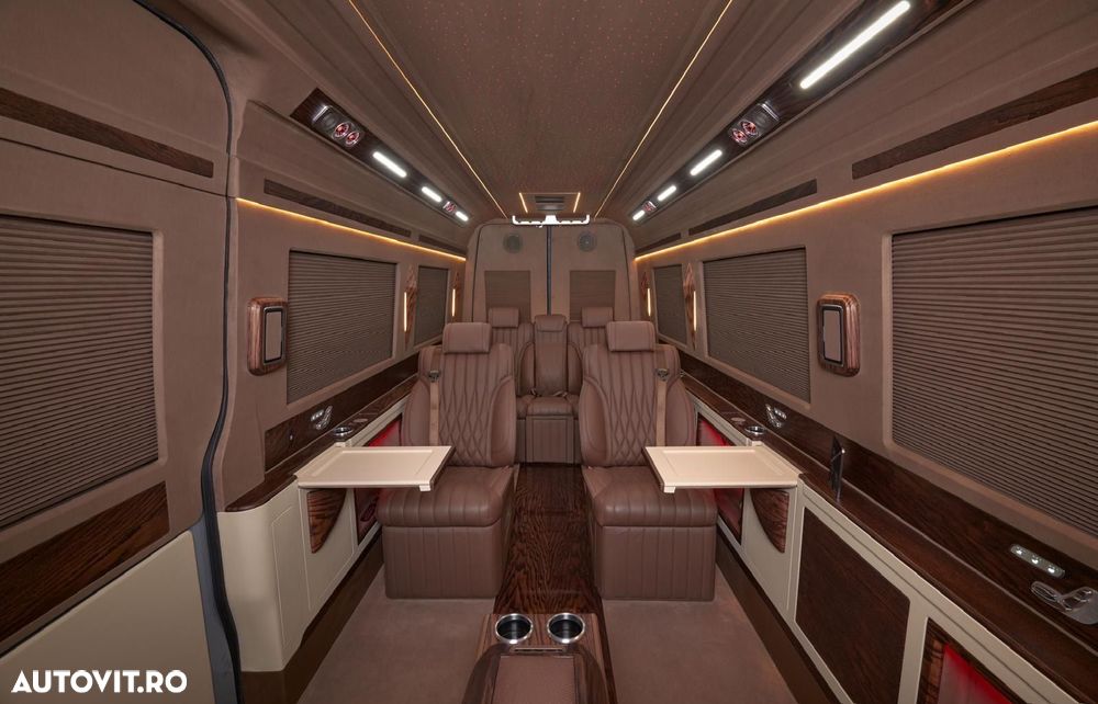 Mercedes-Benz Sprinter 906.235 7GTronic - 20