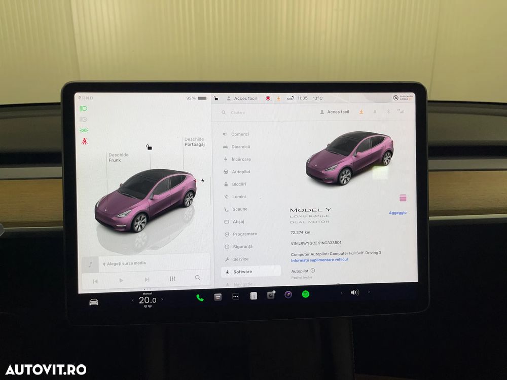 Tesla Model Y Long Range Dual Motor AWD - 38