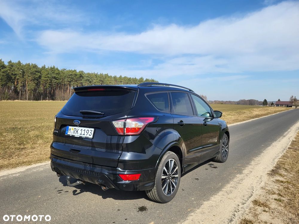 Ford Kuga 2.0 TDCi 4x4 ST-Line - 5