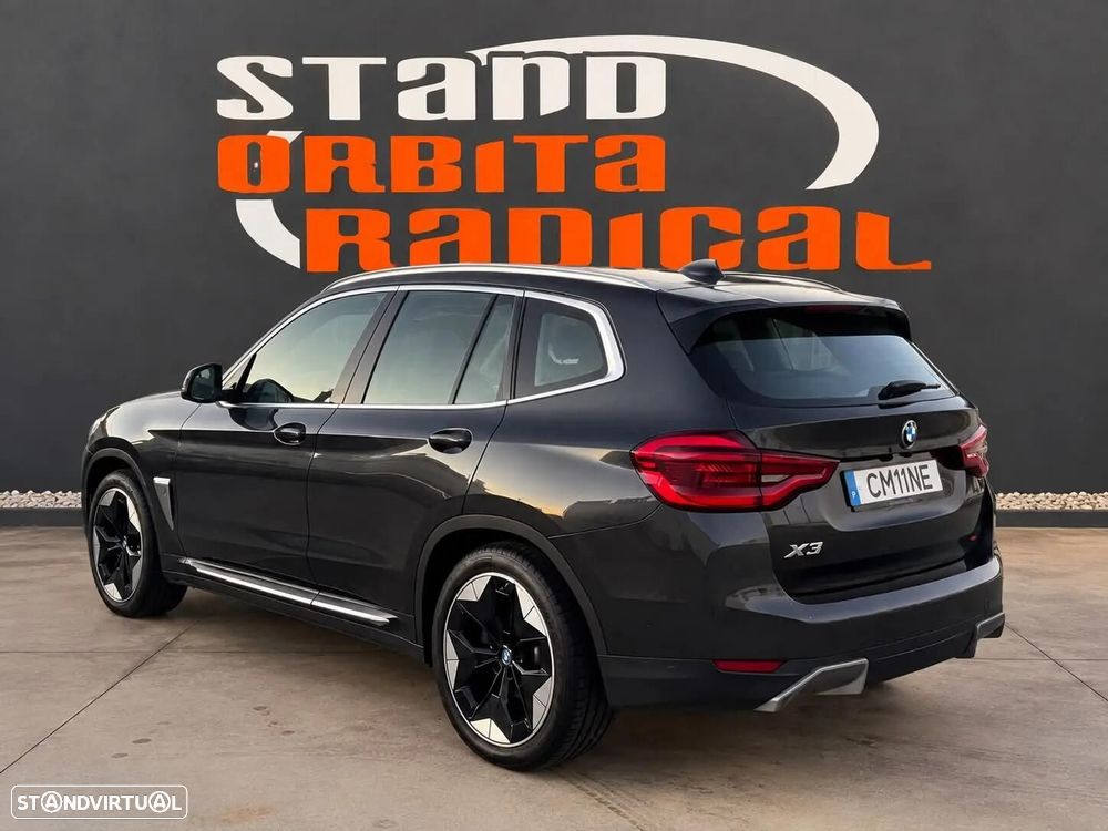 BMW iX3 Inspiring - 2