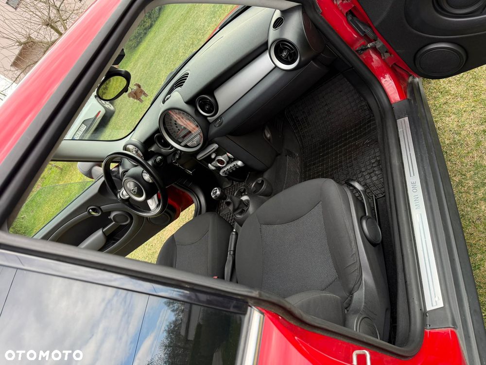 MINI ONE Standard - 23