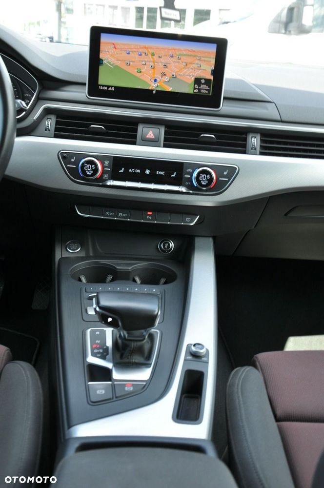 Audi A4 Avant 2.0 TDI S tronic - 15