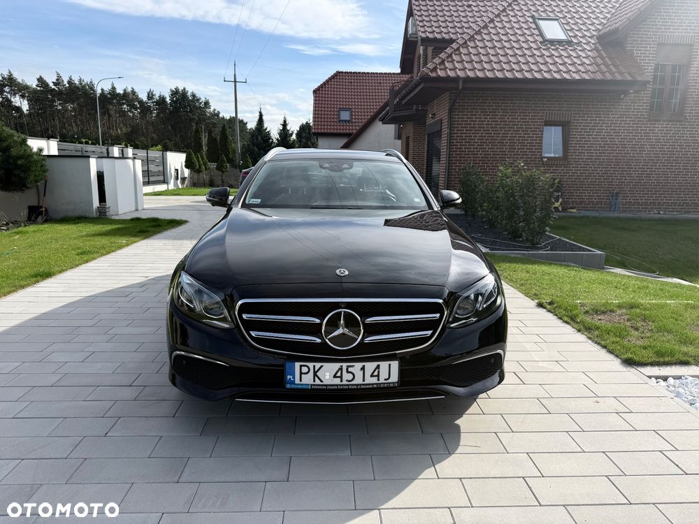 Mercedes-Benz Klasa E 220 d 9G-TRONIC - 1