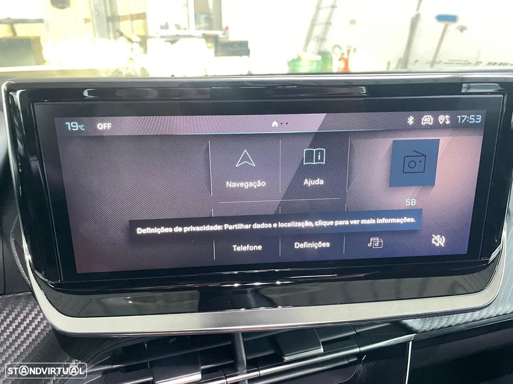 Peugeot 2008 1.2 PureTech Allure Pack - 16