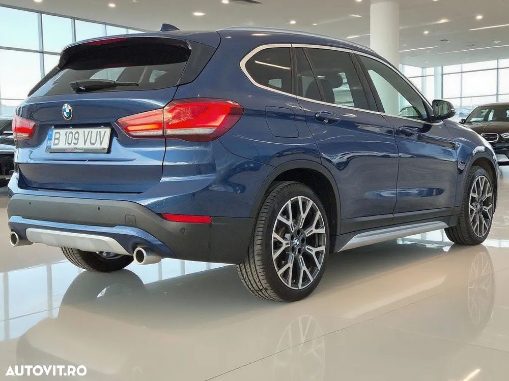 BMW X1 xDrive20d Aut. Sport Line - 4