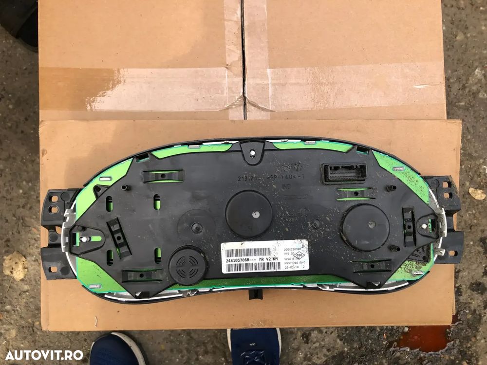 Ceasuri de bord Dacia Logan 2 1.0 benzina SCE 2018 - 2