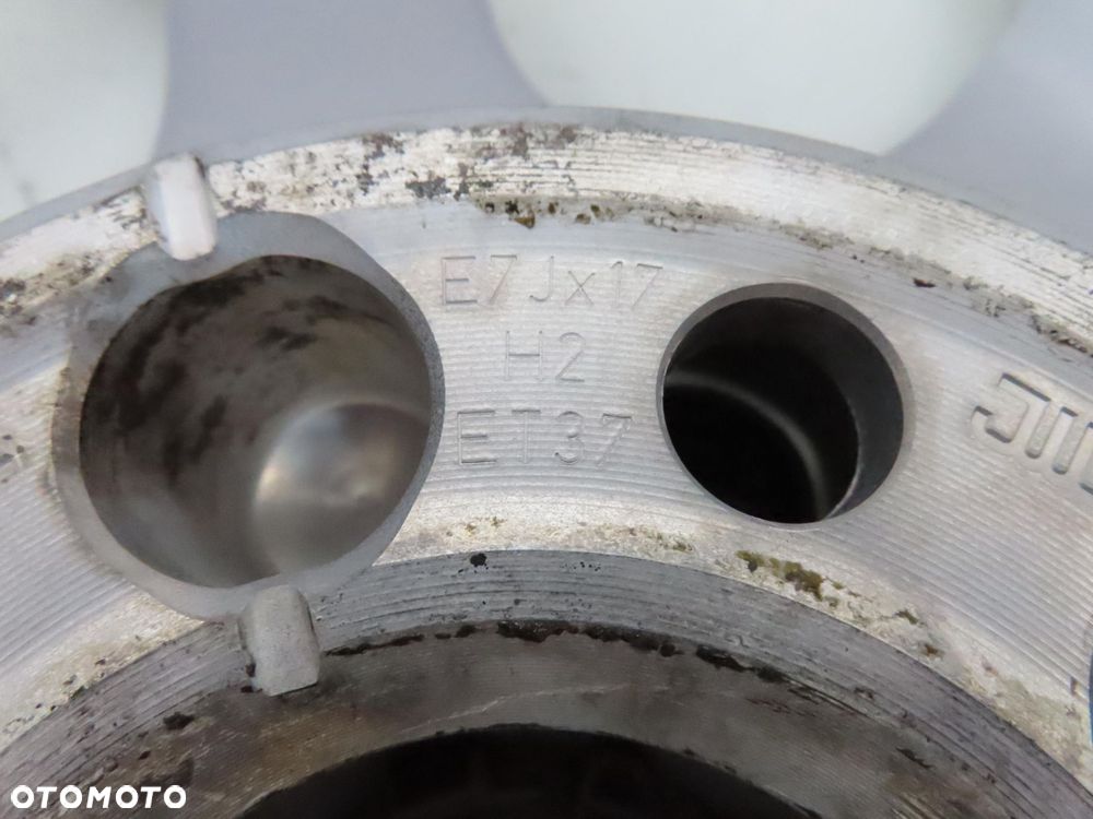 Alufelgi 17'' Audi Q3 Q5 5x112 7J ET37 8R0601025E - 2