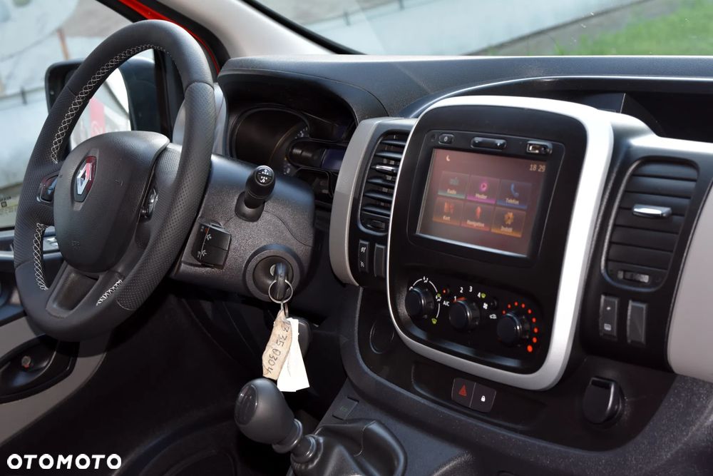Renault TRAFIC - 17