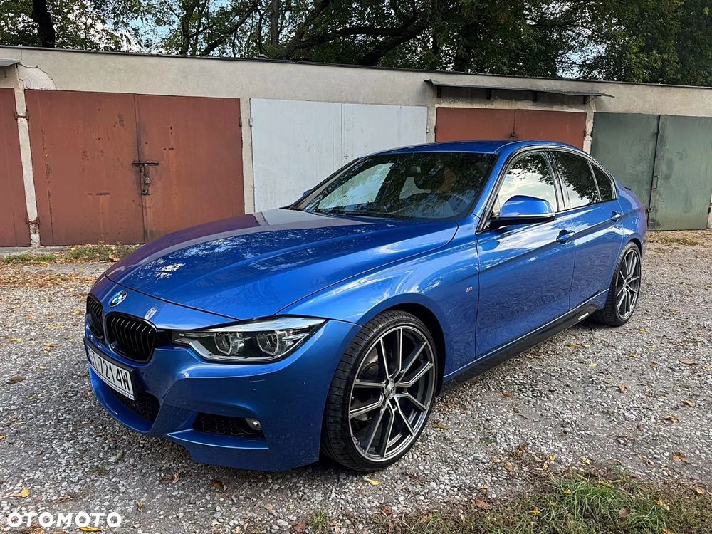 BMW Seria 3 320d - 29