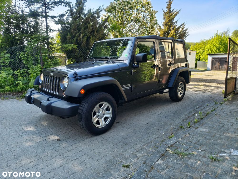 Jeep Wrangler - 2