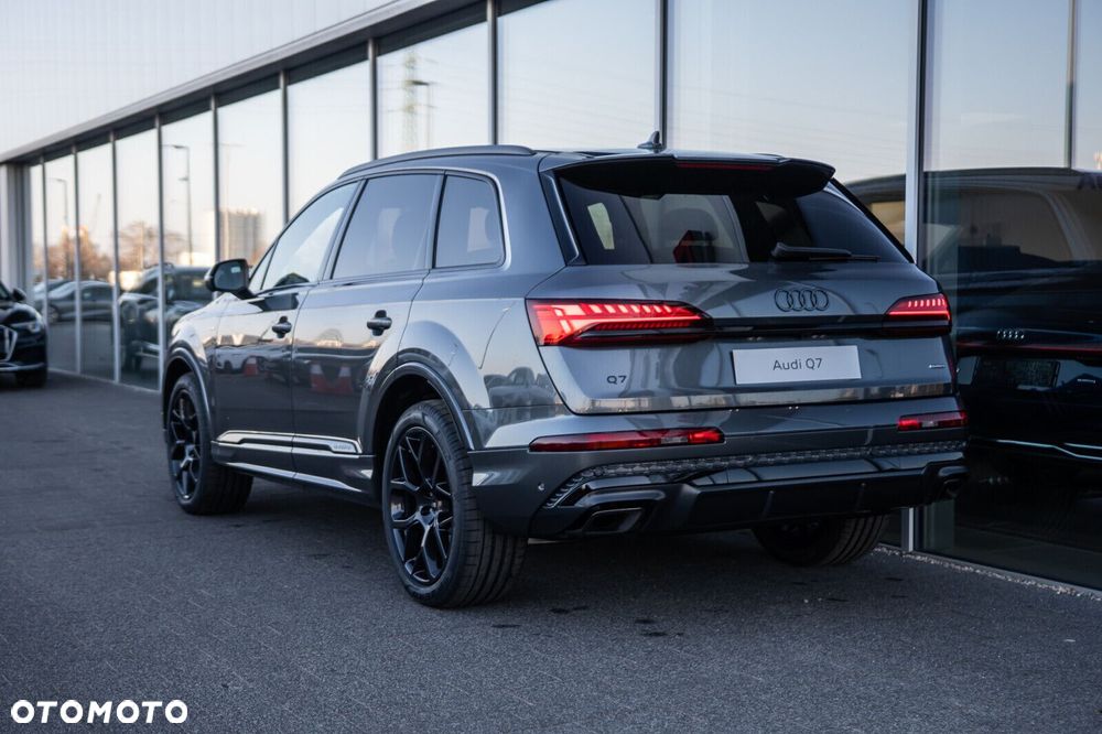 Audi Q7 - 4