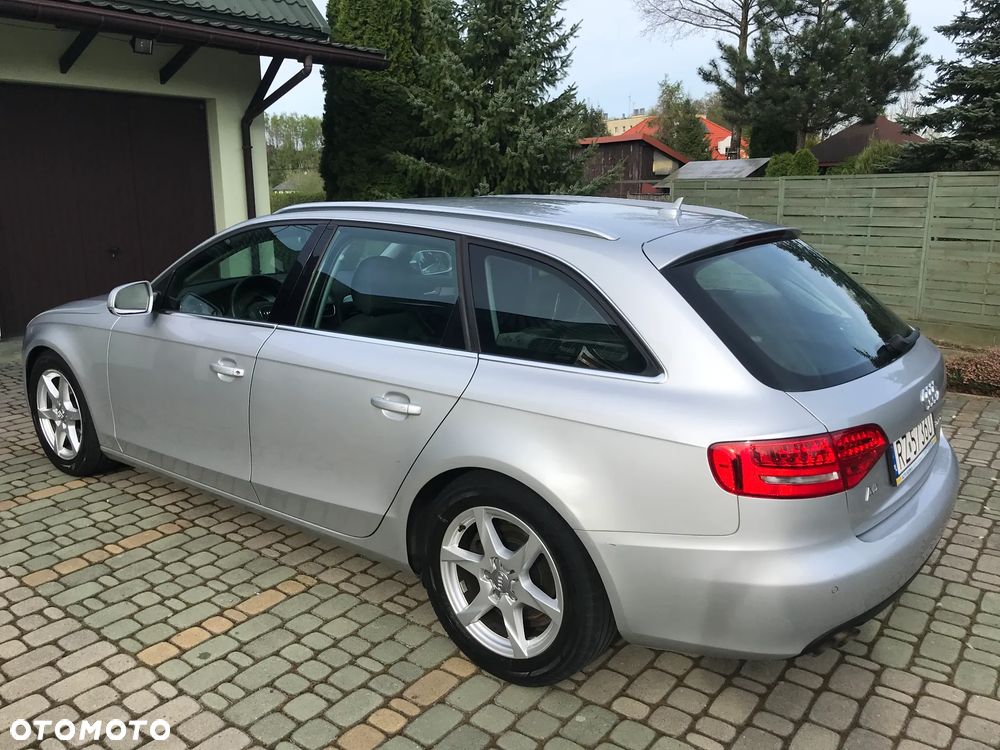Audi A4 Avant 2.0 TDI DPF Ambiente - 5