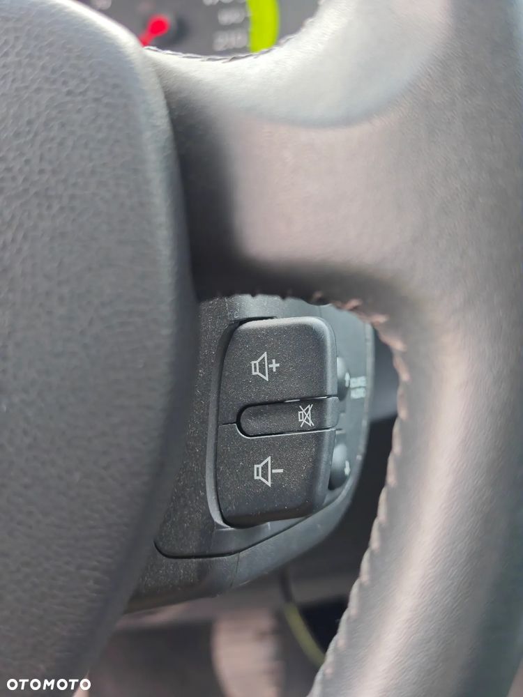 Renault Clio 1.2 16V Dynamique - 28