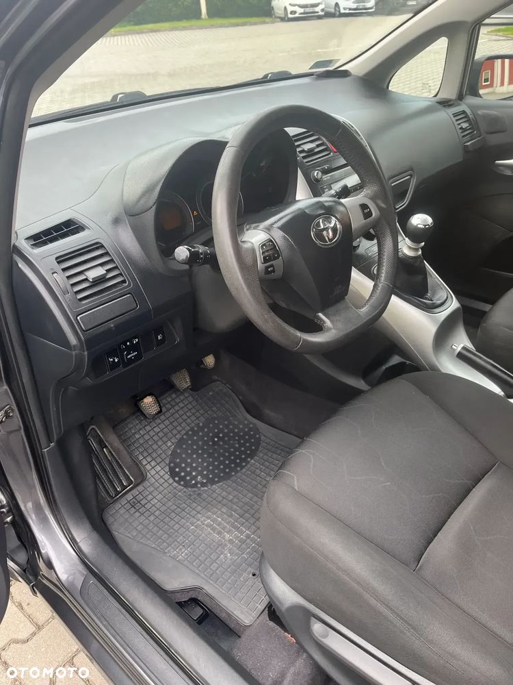 Toyota Auris 1.33 VVT-i Life Comfort - 9