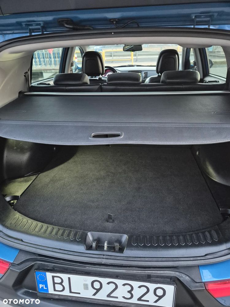 Kia Sportage 2.0 CVVT 4WD Automatik Fifa World Cup Ediition - 16