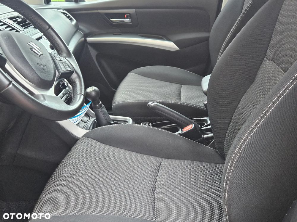 Suzuki SX4 1.6 Premium 4WD - 1