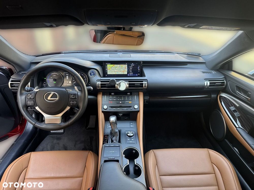 Lexus RC 300h Prestige - 19