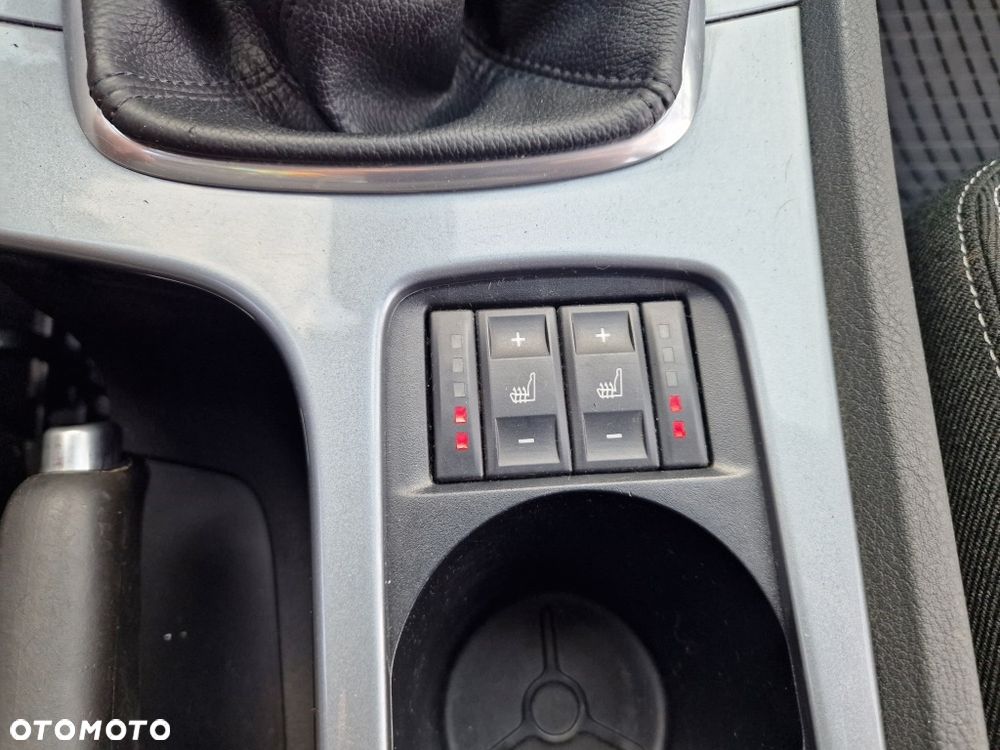 Ford Mondeo - 36